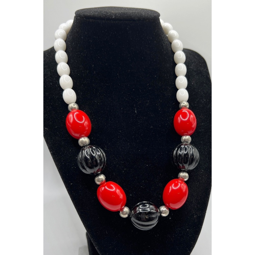 Vintage Red‎ Black White Bead Necklace Chunky Retro Statement 18"